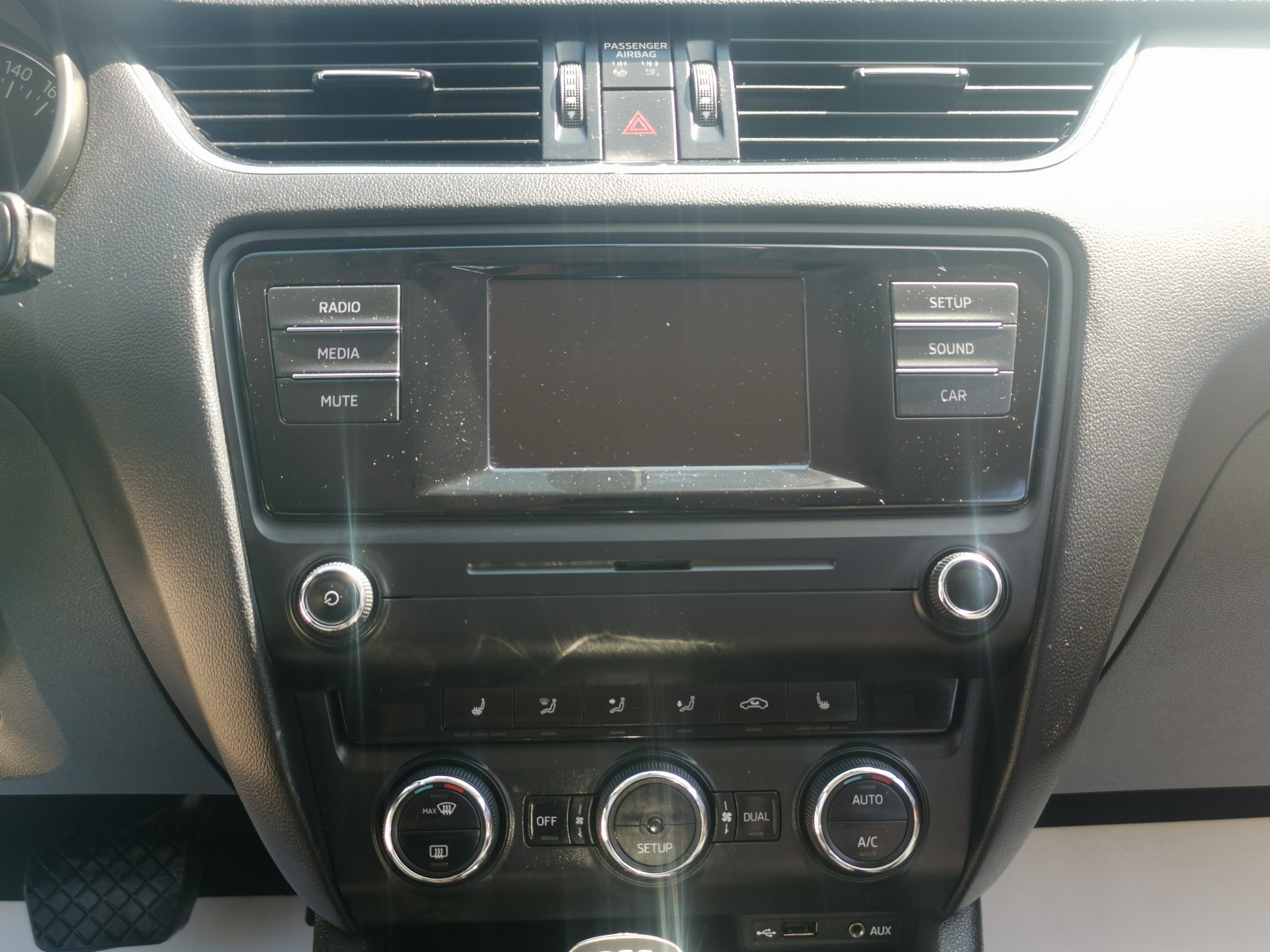 SKODA OCTAVIA 1.4 TSI Elegance DSG MO.-i. 1. Tulaj. Szervizkönyv! ÜLÉSFŰTÉS. TEMPOMAT. ALUFELNI. KÖDLÁMPA