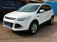 FORD KUGA 1.5 EcoBoost Trend Technology 2WD MO.-i. 2. Tulaj. TEMPOMAT. PARKRADAR. ÜLÉSFŰTÉS. VONÓHOROG