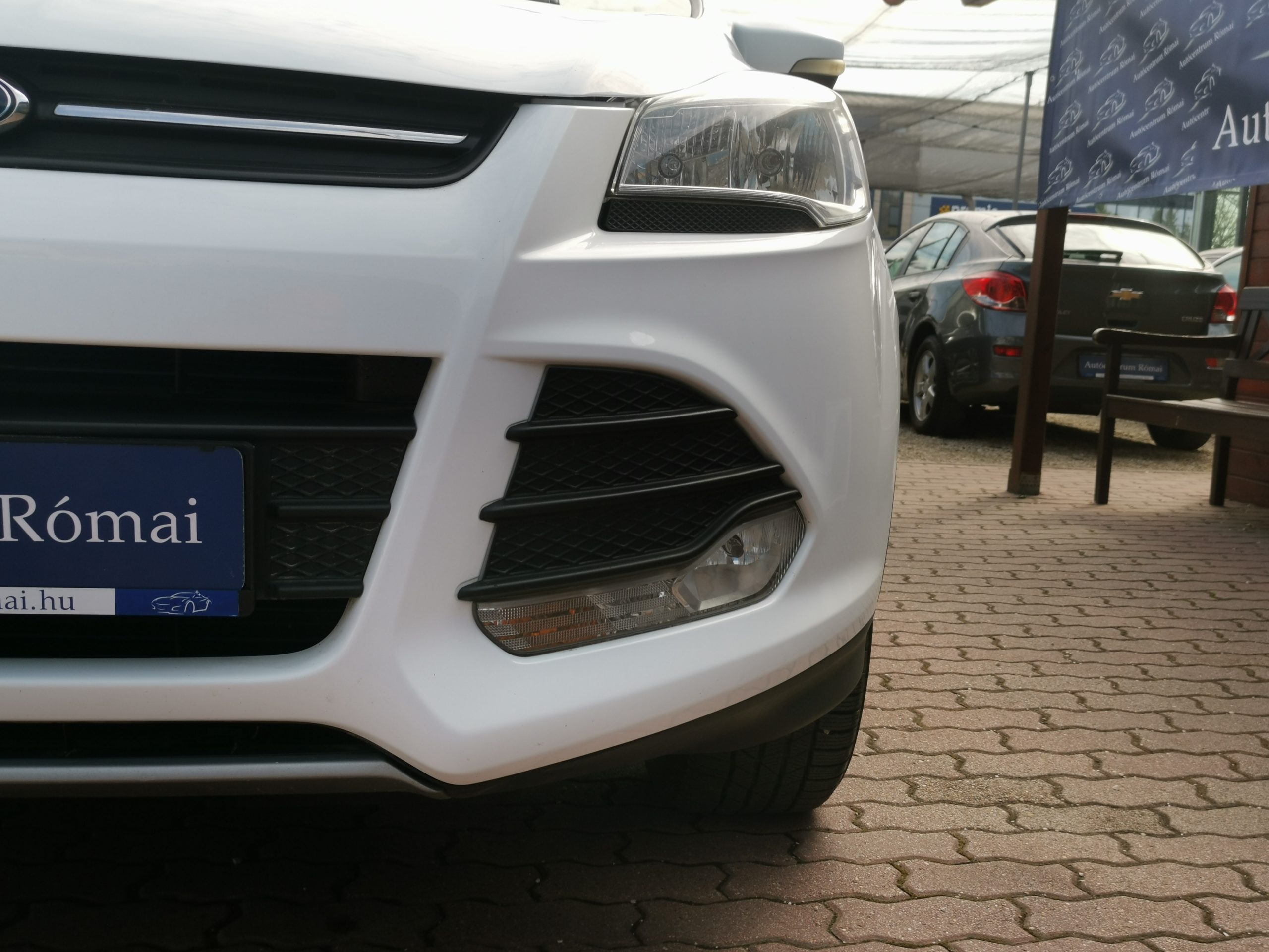 FORD KUGA 1.5 EcoBoost Trend Technology 2WD MO.-i. 2. Tulaj. TEMPOMAT. PARKRADAR. ÜLÉSFŰTÉS. VONÓHOROG