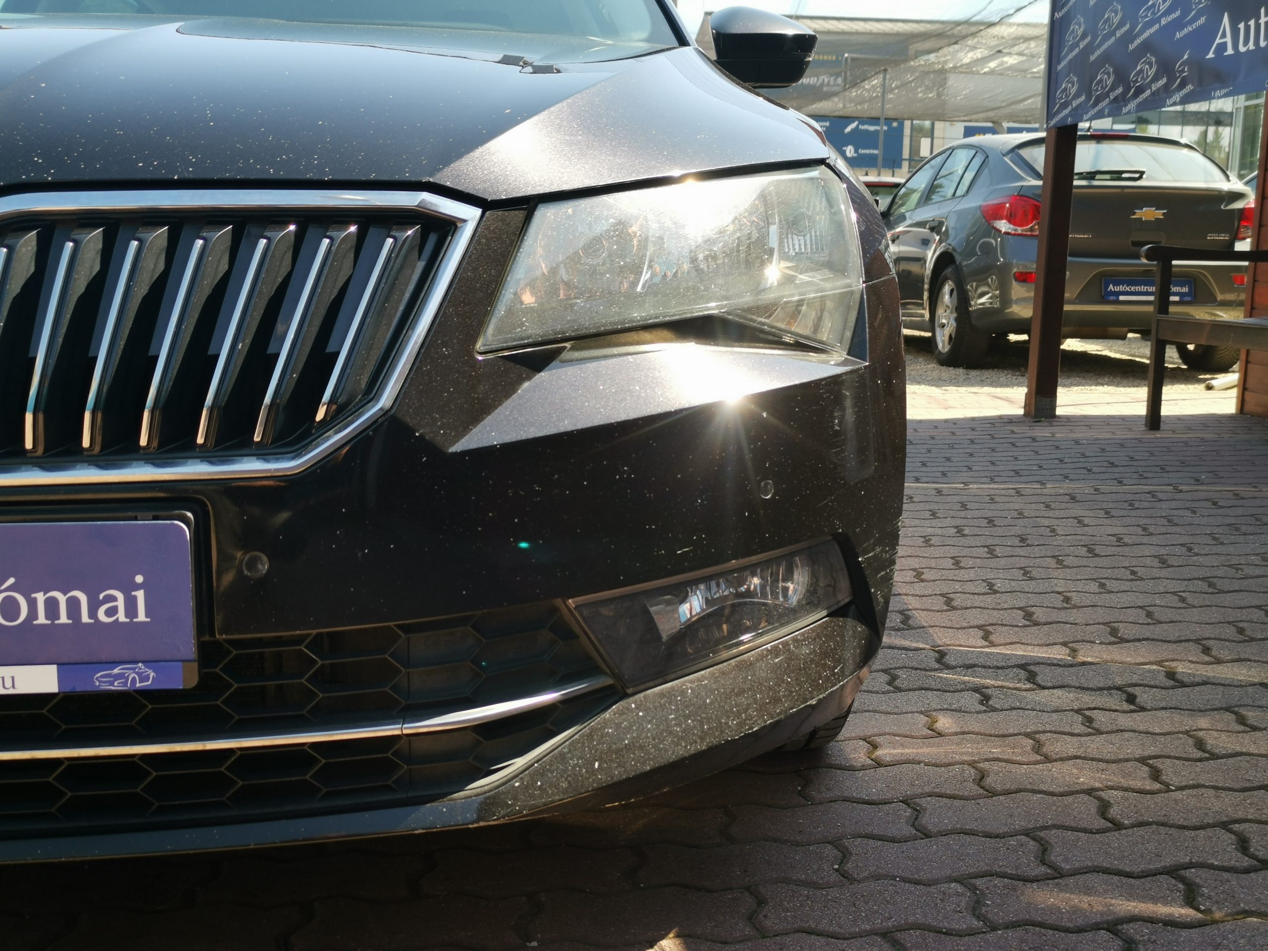 SKODA SUPERB Combi 2.0 TDI SCR Ambition DSG MO.-i. 1. Tulaj. TEMPOMAT. ÜLÉSFŰTÉS. PARKRADAR. ALUFELNI