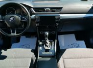 SKODA SUPERB Combi 2.0 TDI SCR Ambition DSG MO.-i. 1. Tulaj. TEMPOMAT. ÜLÉSFŰTÉS. PARKRADAR. ALUFELNI