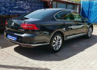 VOLKSWAGEN PASSAT VIII 2.0 TDI BMT Highline DSG 112.000km! MO.-i. 1. Tulaj. Szervizkönyv! FÉLBŐR. LED. NAVIGÁCIÓ