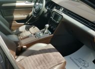 VOLKSWAGEN PASSAT VIII 2.0 TDI BMT Highline DSG 112.000km! MO.-i. 1. Tulaj. Szervizkönyv! FÉLBŐR. LED. NAVIGÁCIÓ