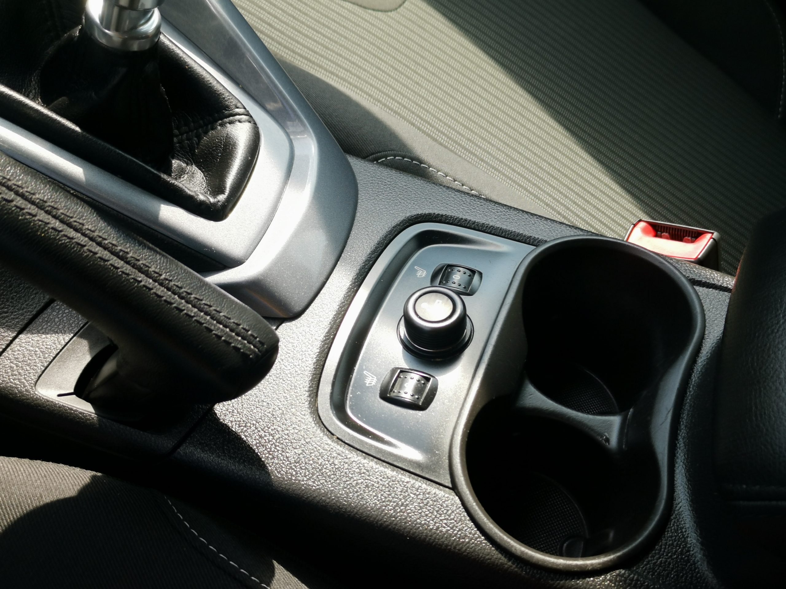 FORD FOCUS 1.6 SCTI Ecoboost Titanium 2. Tulaj. TEMPOMAT. PARKRADAR. ÜLÉSFŰTÉS. VONÓHOROG