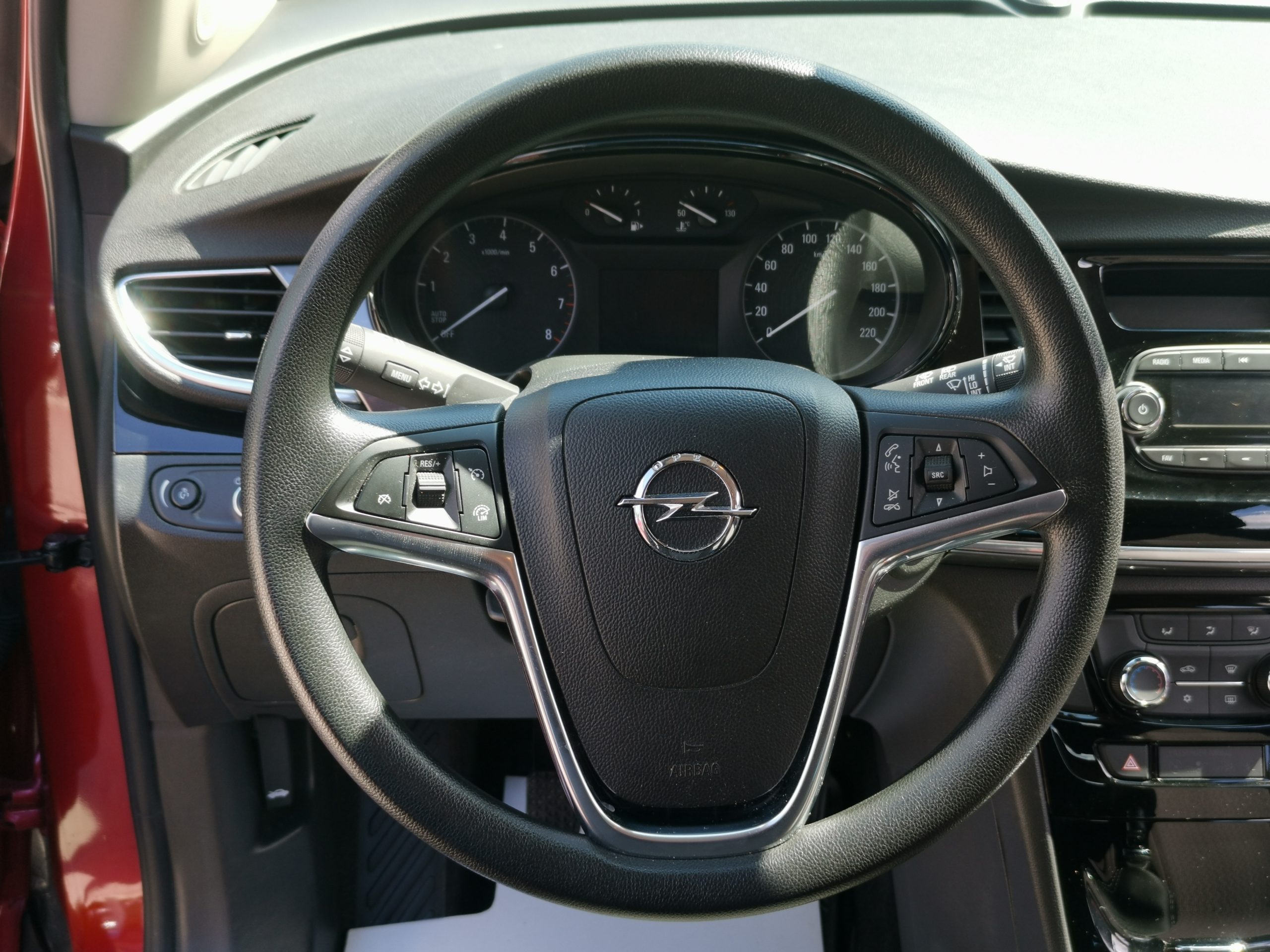 OPEL MOKKA X 1.6 Selection Start-Stop MO.-i. 1. Tulaj. Szervizkönyv! KLÍMA. VONÓHOROG. ELEKTROMOS ABLAK