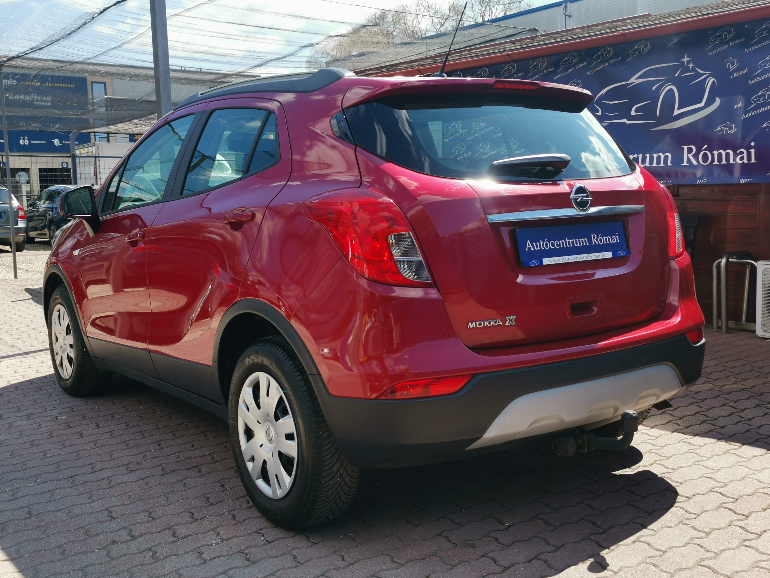 OPEL MOKKA X 1.6 Selection Start-Stop MO.-i. 1. Tulaj. Szervizkönyv! KLÍMA. VONÓHOROG. ELEKTROMOS ABLAK