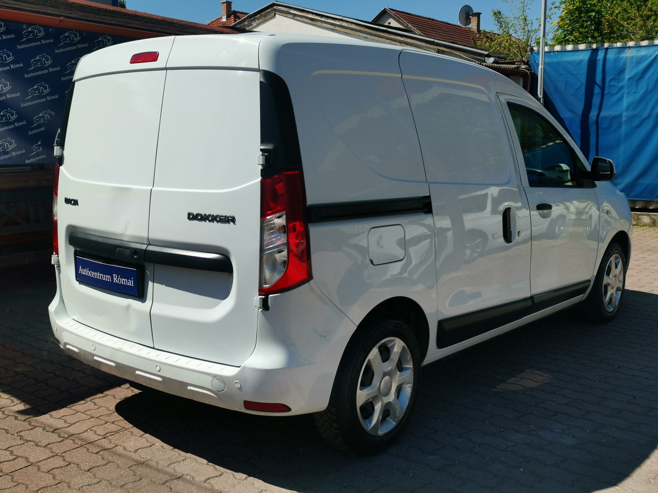 DACIA DOKKER Van 1.5 dCi Ambiance EURO6 MO.-i. 2. Tulaj. TEMPOMAT. NAVIGÁCIÓ. PARKRADAR. KAMERA