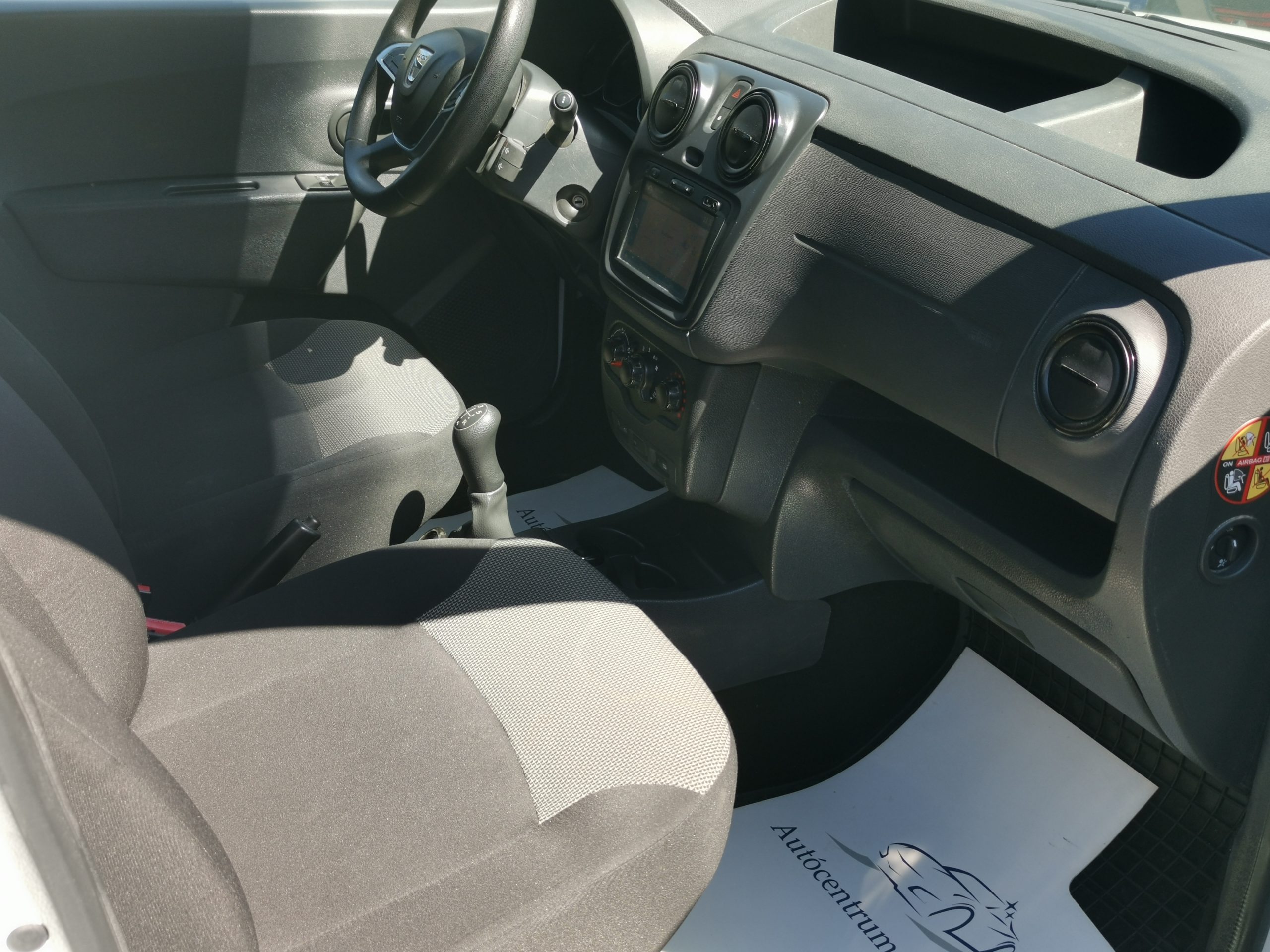 DACIA DOKKER Van 1.5 dCi Ambiance EURO6 MO.-i. 2. Tulaj. TEMPOMAT. NAVIGÁCIÓ. PARKRADAR. KAMERA