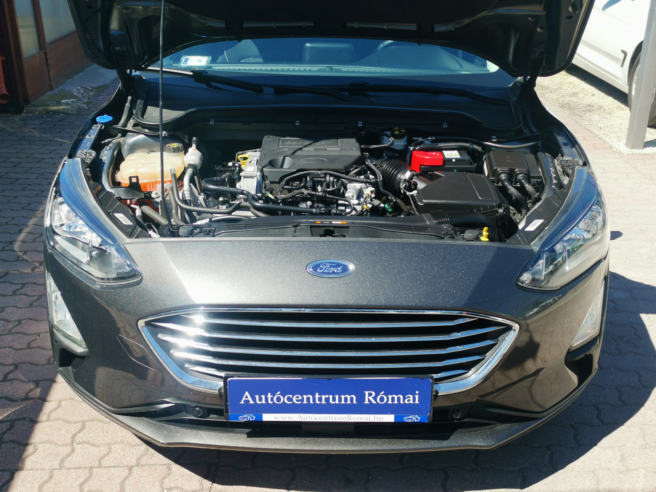 FORD FOCUS 1.0 EcoBoost mHEV Titanium MO.-i. 1. Tulaj. Szervizkönyv! NAVIGÁCIÓ. TEMPOMAT. ÜLÉSFŰTÉS. ALUFELNI