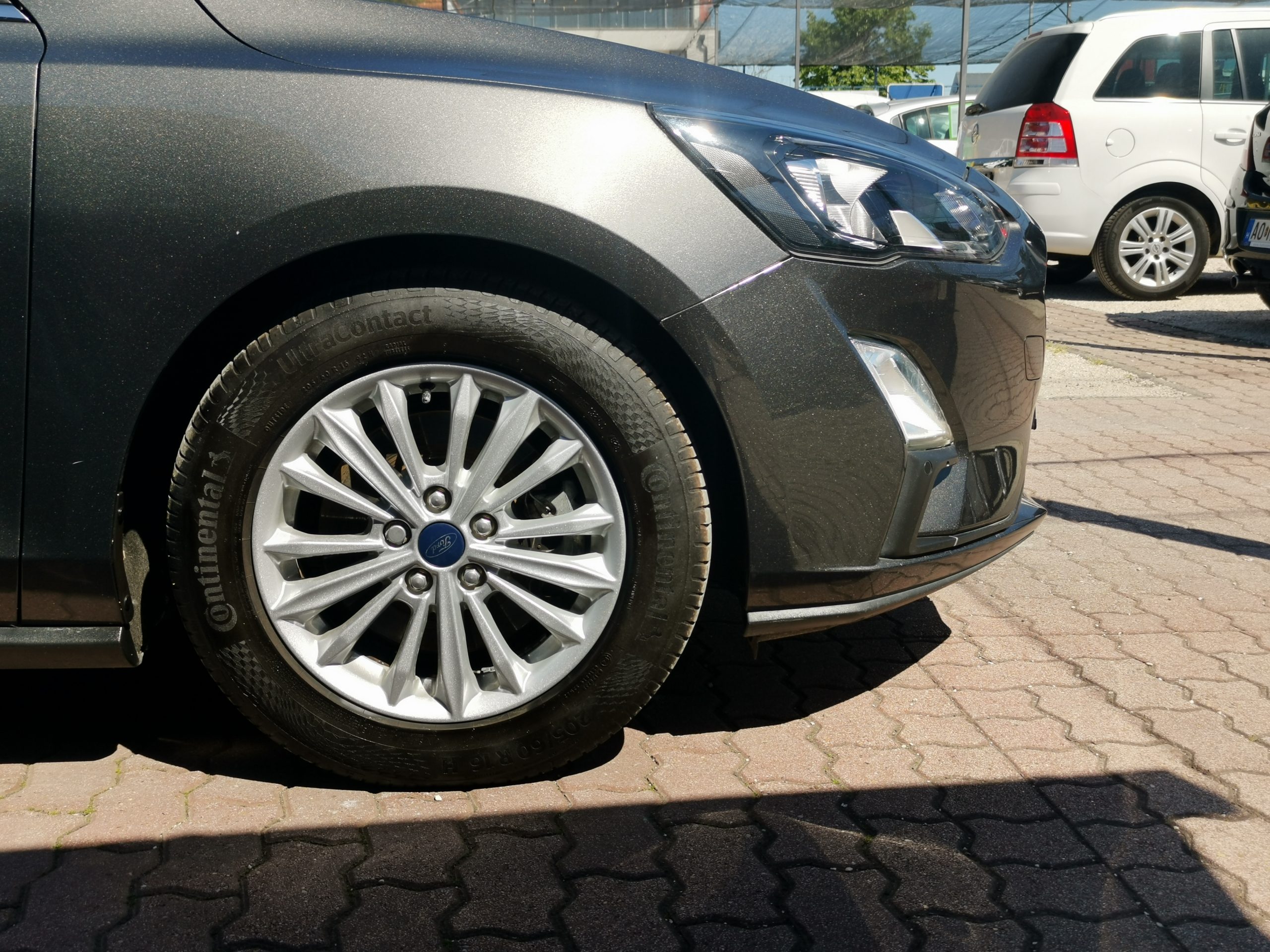 FORD FOCUS 1.0 EcoBoost mHEV Titanium MO.-i. 1. Tulaj. Szervizkönyv! NAVIGÁCIÓ. TEMPOMAT. ÜLÉSFŰTÉS. ALUFELNI