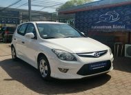 HYUNDAI I30 i30u 1.4 DOHC Life 127.000km! KLÍMA. ÜLÉSFŰTÉS. KÖDLÁMPA. ELEKTROMOS ABLAK