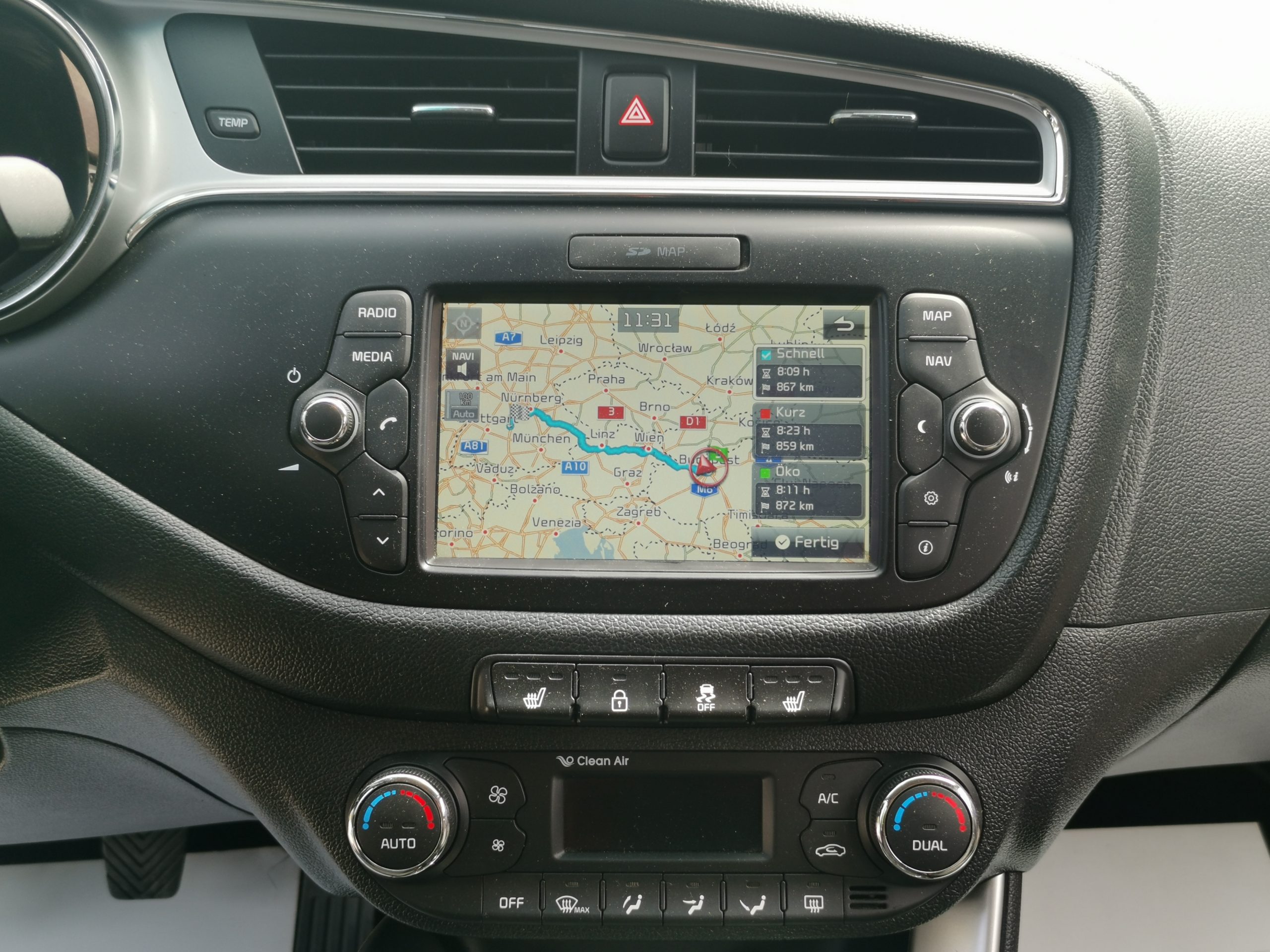 KIA CEE'D 1.6 GDI UEFA 2. Tulaj. DIGIT KLÍMA. NAVIGÁCIÓ. KAMERA. TEMPOMAT