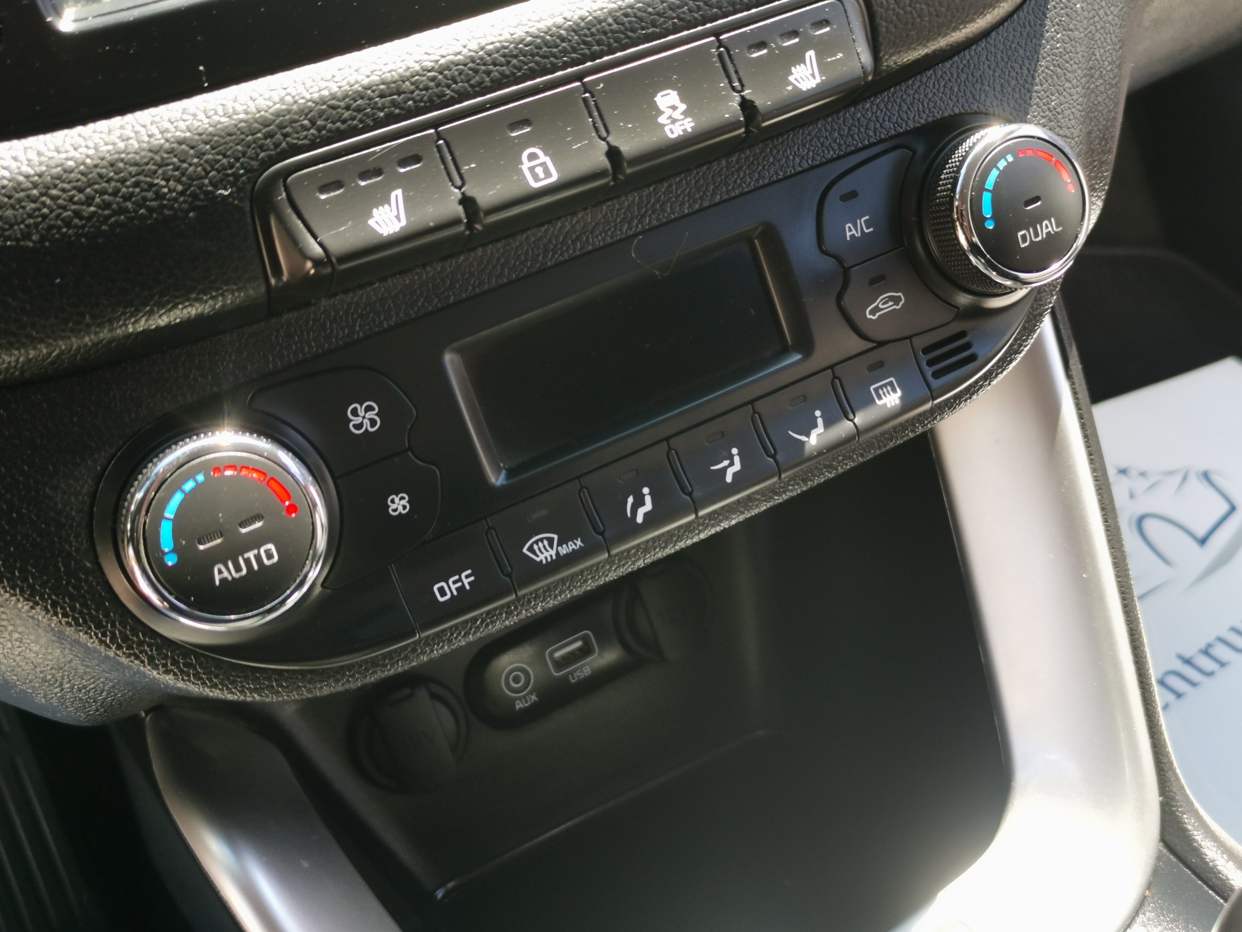 KIA CEE'D SW 1.6 GDI EX Limited 2. Tulaj. Szervizkönyv! DIGIT KLÍMA. TEMPOMAT. KAMERA. NAVIGÁCIÓ