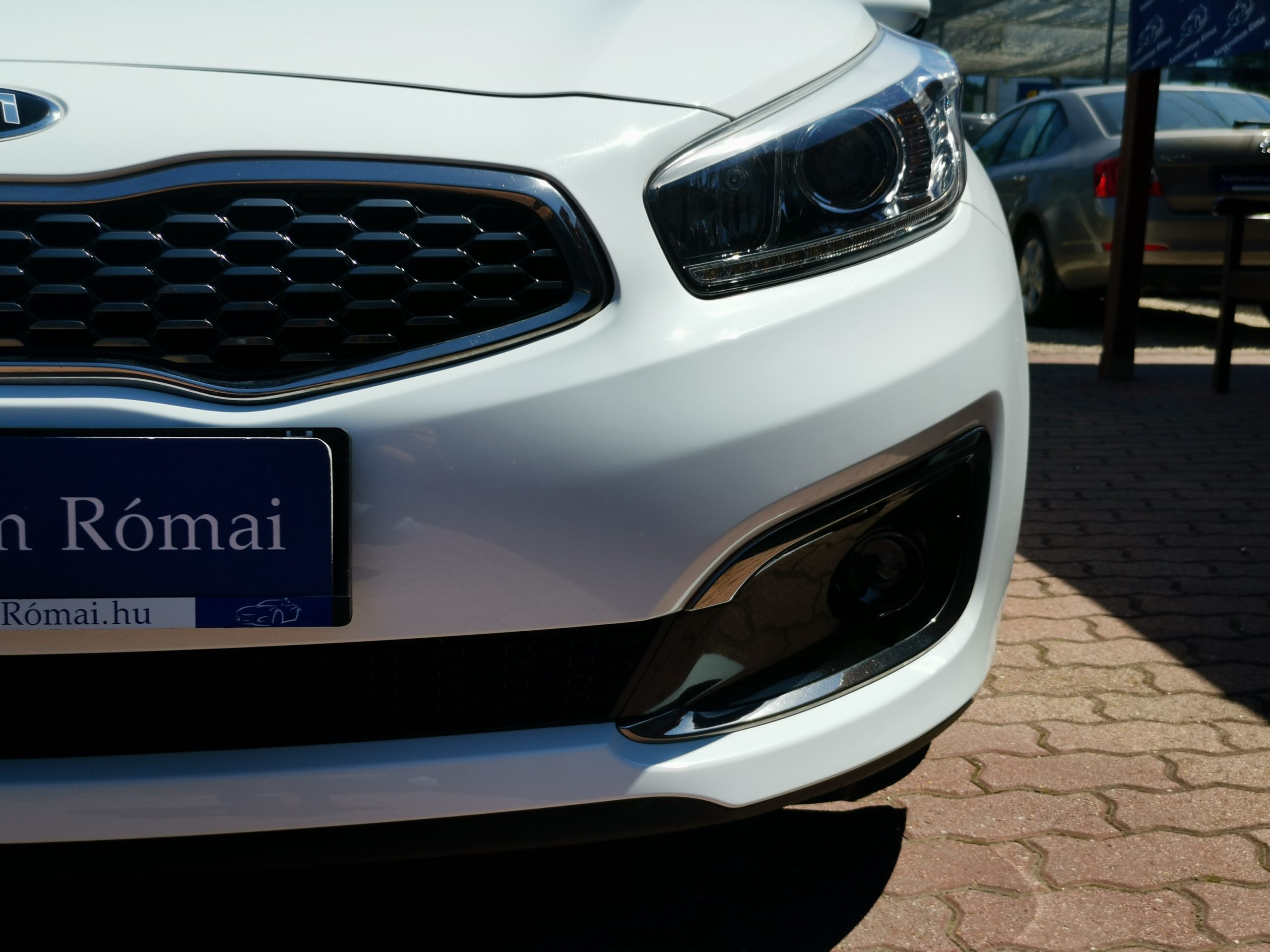 KIA CEE'D SW 1.6 GDI EX Limited 2. Tulaj. Szervizkönyv! DIGIT KLÍMA. TEMPOMAT. KAMERA. NAVIGÁCIÓ