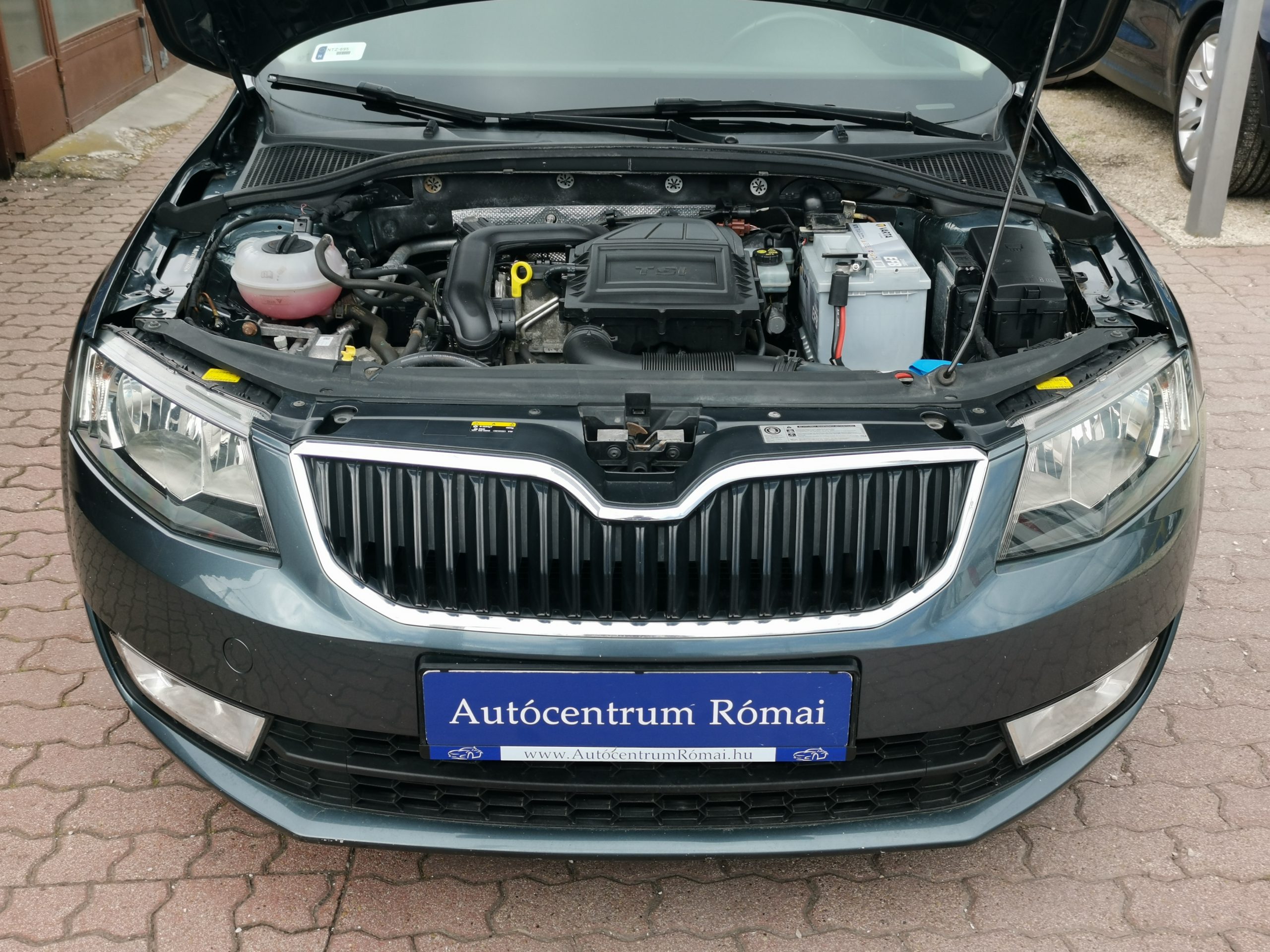 SKODA OCTAVIA 1.0 TSI Style MO.-i. 1. Tulaj. ÁFÁ-s! TEMPOMAT. PARKRADAR. ALUEFLNI. KÖDLÁMPA