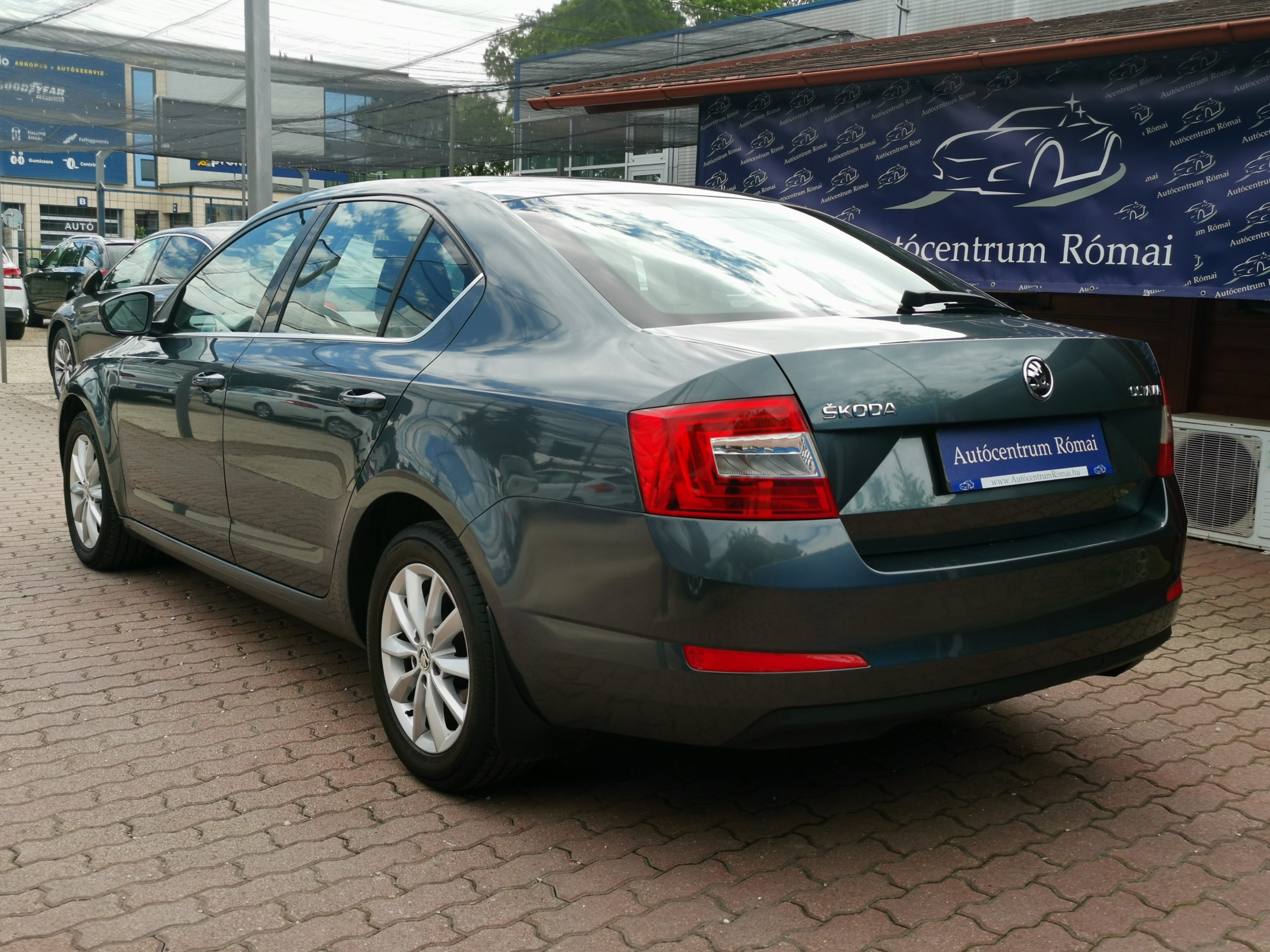 SKODA OCTAVIA 1.0 TSI Style MO.-i. 1. Tulaj. ÁFÁ-s! TEMPOMAT. PARKRADAR. ALUEFLNI. KÖDLÁMPA