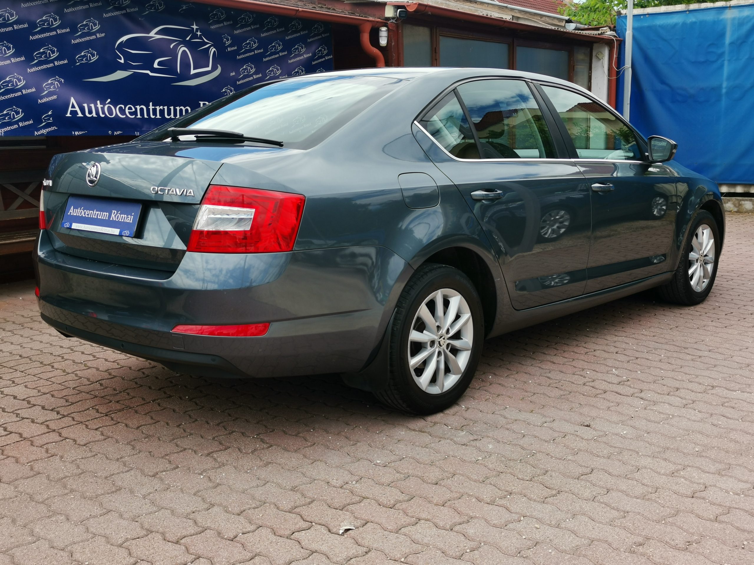 SKODA OCTAVIA 1.0 TSI Style MO.-i. 1. Tulaj. ÁFÁ-s! TEMPOMAT. PARKRADAR. ALUEFLNI. KÖDLÁMPA