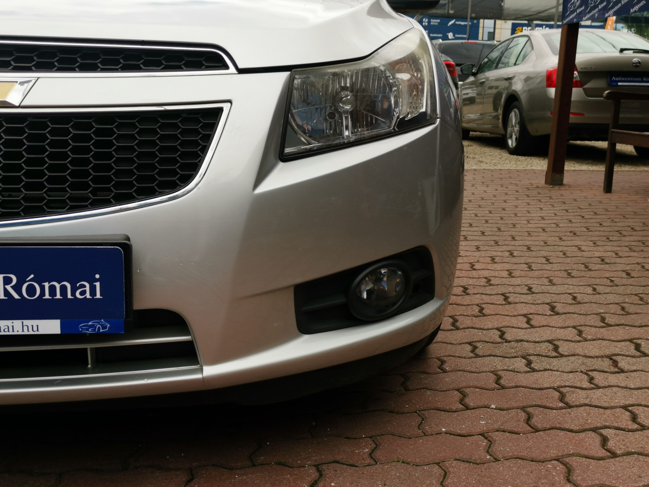 CHEVROLET CRUZE 1.6 LS Plus KLÍMA. PARKRADAR. TEMPOMAT. ALUFELNI. KÖDLÁMPA