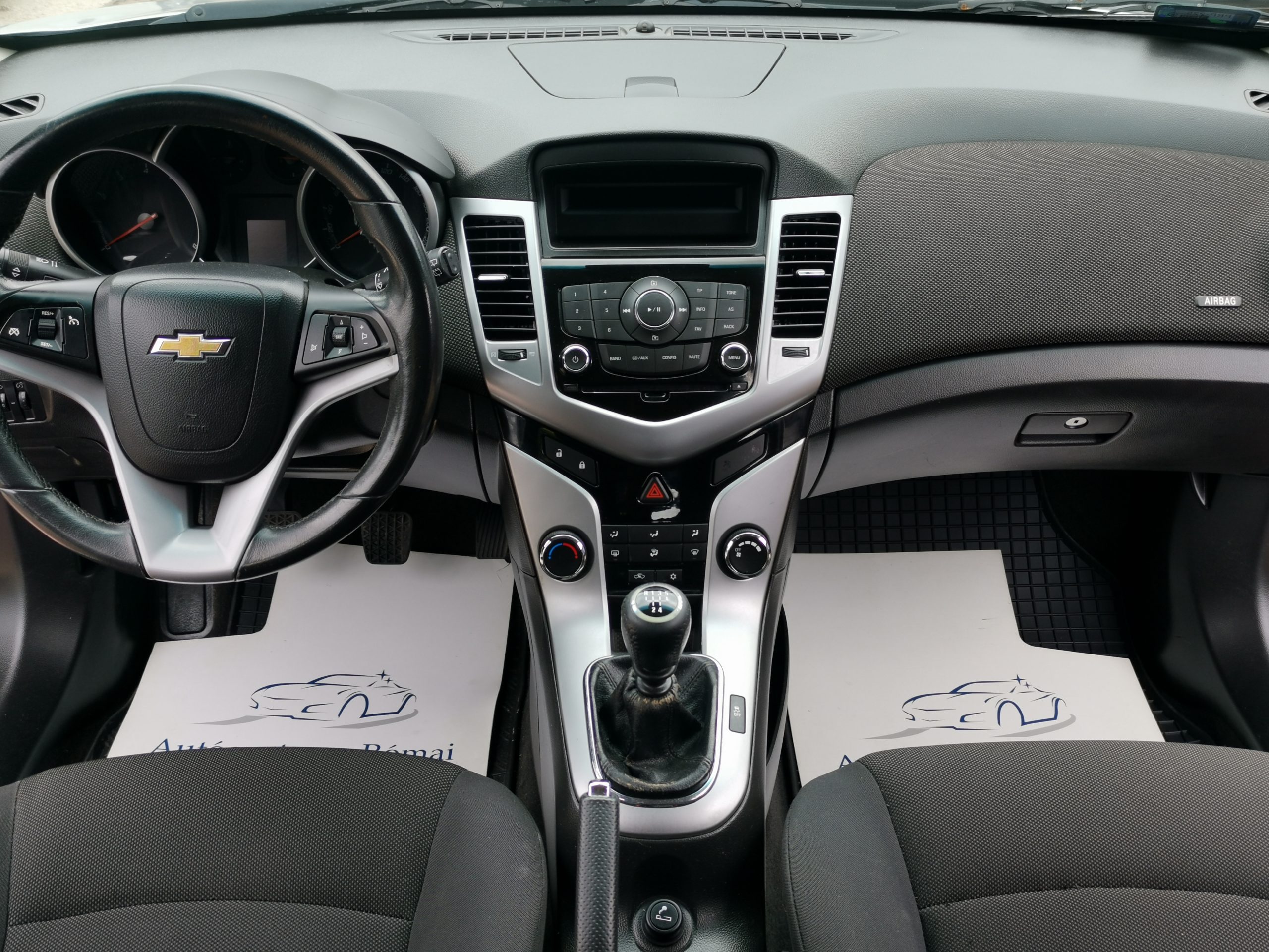 CHEVROLET CRUZE 1.6 LS Plus KLÍMA. PARKRADAR. TEMPOMAT. ALUFELNI. KÖDLÁMPA
