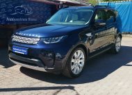 LAND ROVER DISCOVERY 3.0 SDV6 HSE Luxury (Automata) [7 személyes ] MO.-i. 1. Tulaj. 51.000km! BŐRBELSŐ. LED. PANORÁMA TETŐ. VONÓHOROG