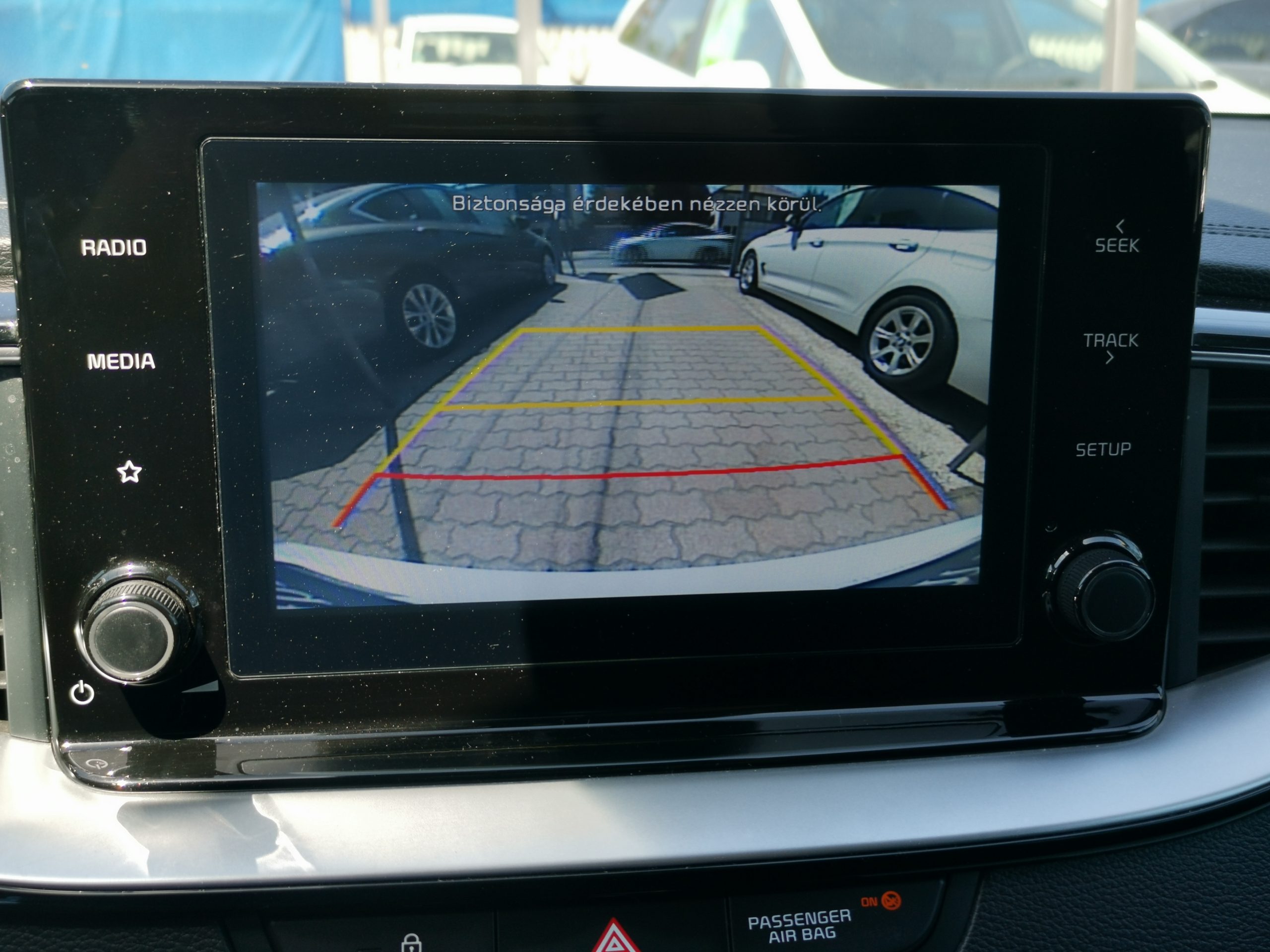 KIA CEE'D Ceed SW 1.0 T-GDI Gold 84.000km! Szervizkönyv! TEMPOMAT. KAMERA. ÜLÉSFŰTÉS. ALUFELNI