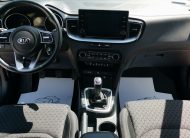 KIA CEE'D Ceed SW 1.0 T-GDI Gold 84.000km! Szervizkönyv! TEMPOMAT. KAMERA. ÜLÉSFŰTÉS. ALUFELNI
