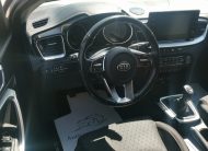 KIA CEE'D Ceed SW 1.6 CRDi HP Gold MO.-i. 1. Tulaj. Szervizkönyv! ÁFÁ-S! TEMPOMAT. KAMERA. ÜLÉSFŰTÉS