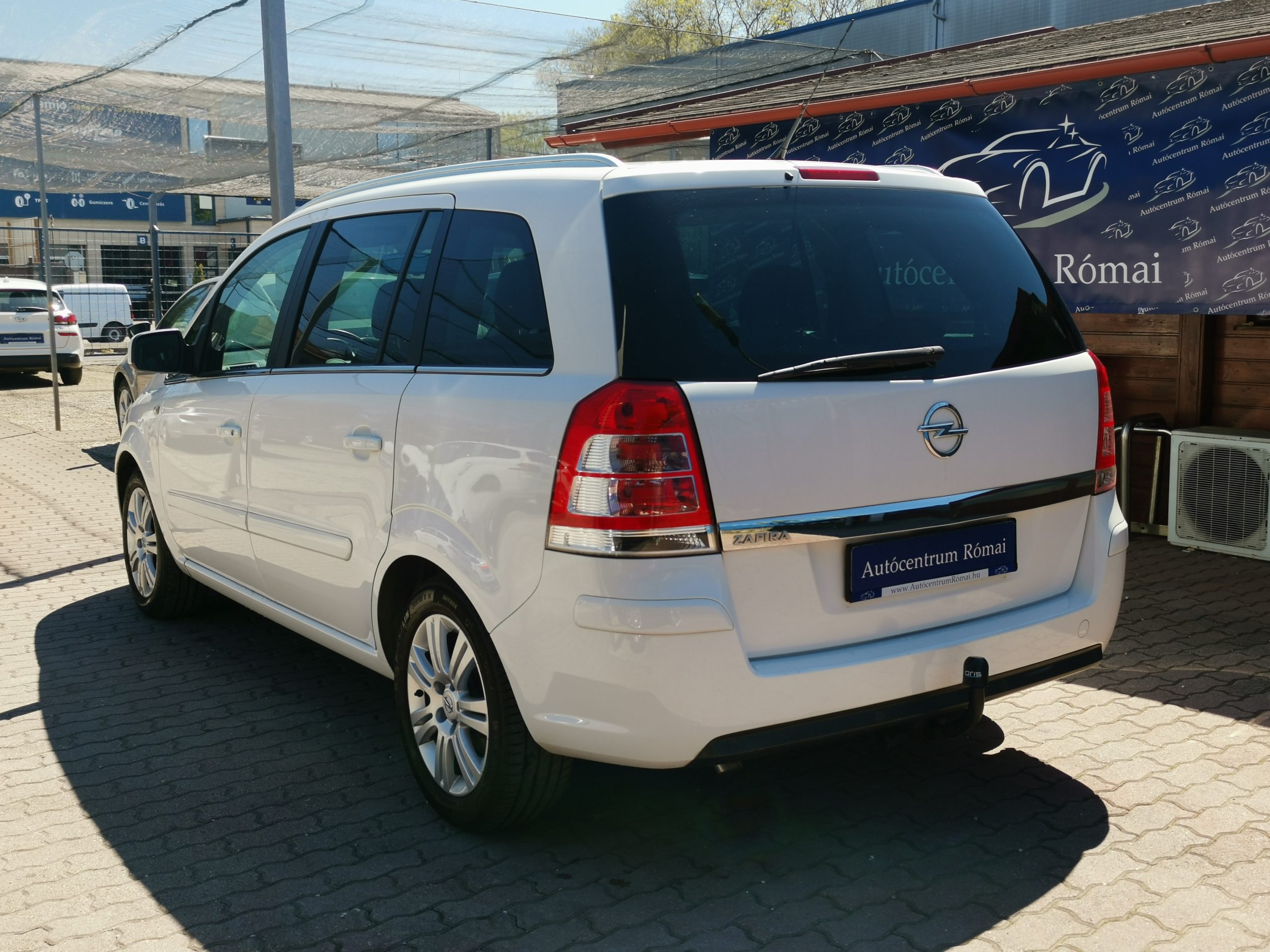 OPEL ZAFIRA B 1.8 Enjoy 140LE. 7 SZEM. XENON. PARKRADAR. DIGIT KLÍMA. TEMPOMAT. ÜLÉSFŰTÉS