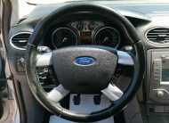 FORD FOCUS 1.6 Titanium Kombi. 134.000km! 2. Tulaj. DIGIT KLÍMA. NAVIGÁCIÓ. TEMPOMAT. ALUFELNI