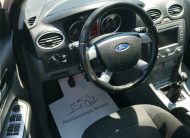 FORD FOCUS 1.6 Titanium Kombi. 134.000km! 2. Tulaj. DIGIT KLÍMA. NAVIGÁCIÓ. TEMPOMAT. ALUFELNI