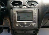 FORD FOCUS 1.6 Titanium Kombi. 134.000km! 2. Tulaj. DIGIT KLÍMA. NAVIGÁCIÓ. TEMPOMAT. ALUFELNI