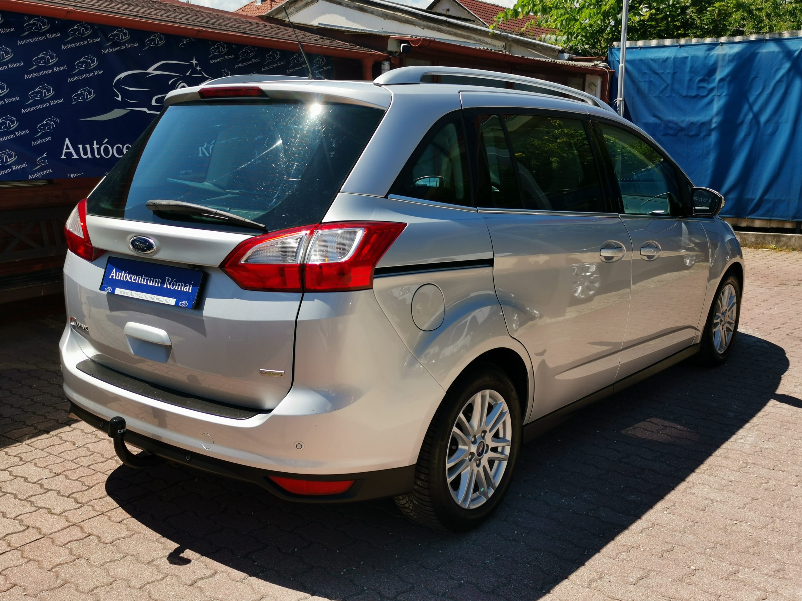FORD C-MAX Grand1.6 SCTi EcoBoost Titanium 2. Tulaj. TEMPOMAT. ÜLÉSFŰTÉS. KAMERA. NAVIGÁCIÓ. ALUFELNI