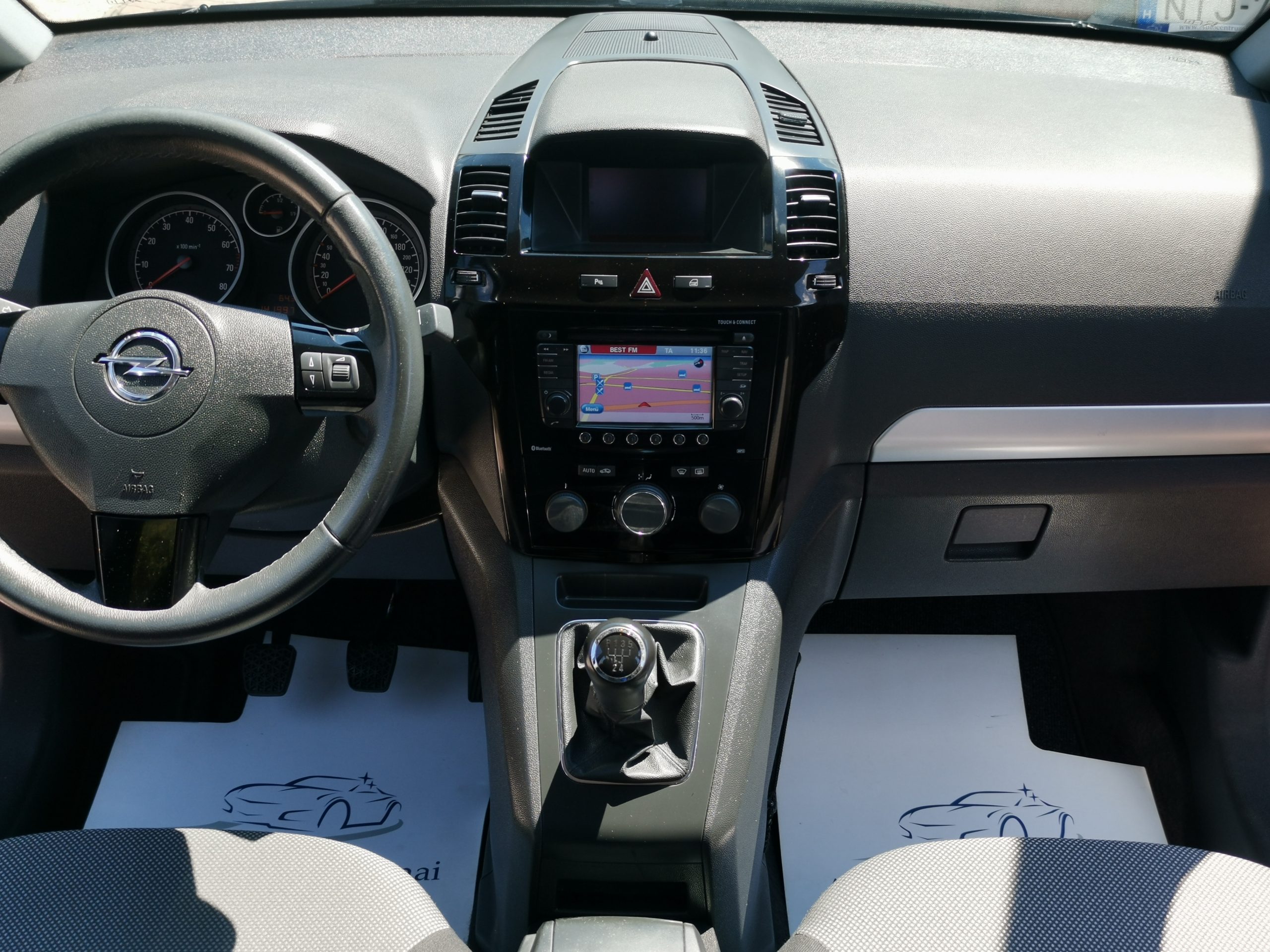 OPEL ZAFIRA B 1.8 Enjoy 2. Tulaj. DIGIT KLÍMA. VONÓHOROG. NAVIGÁCIÓ. TEMPOMAT. PARKRADAR