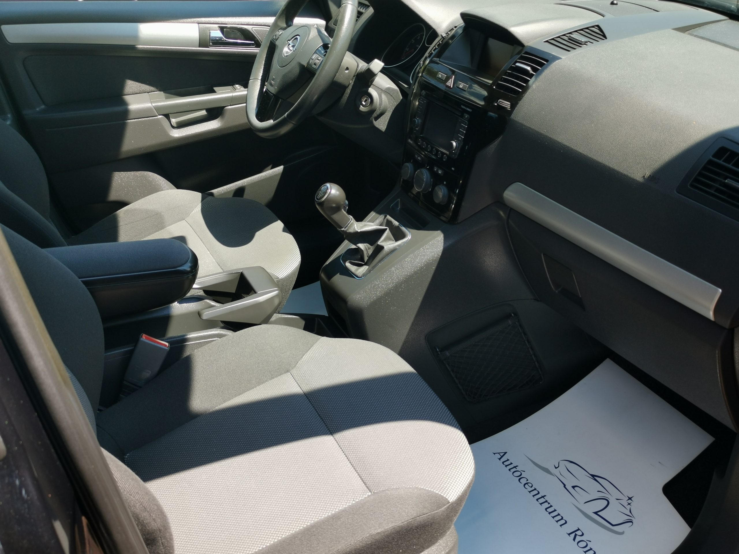 OPEL ZAFIRA B 1.8 Enjoy 2. Tulaj. DIGIT KLÍMA. VONÓHOROG. NAVIGÁCIÓ. TEMPOMAT. PARKRADAR