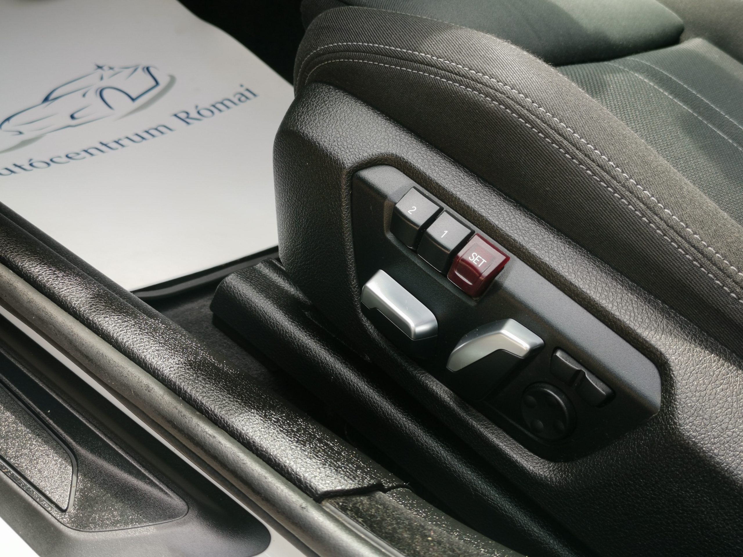 BMW 320 GRAN TURISMO MO.-i. 1. Tulaj. TEMPOMAT. NAVIGÁCIÓ. ÜLÉSFŰTÉS. LED. ALUFELNI