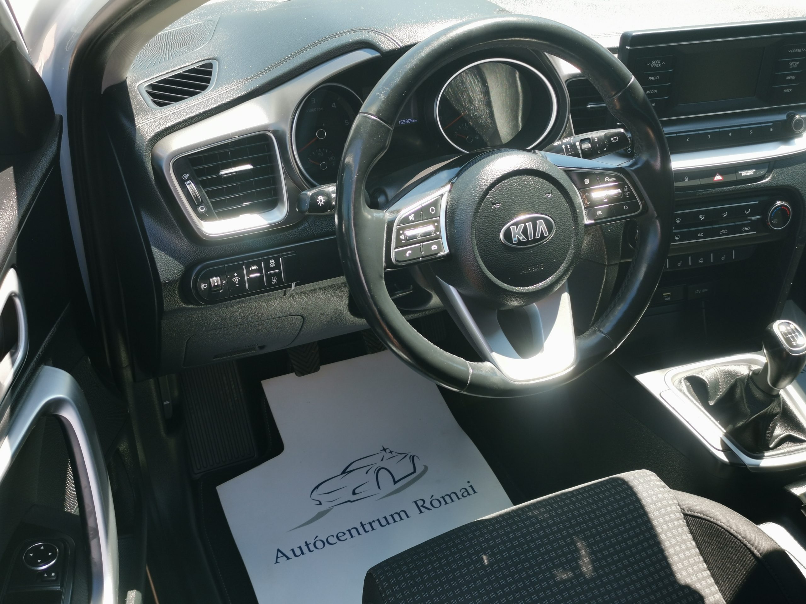 KIA CEE'D Ceed 1.6 CRDi HP Hybrid Bronze MO.-i. 2. Tulaj. ÁFÁ-s! Szervizkönyv! TEMPOMAT. ÜLÉSFŰTÉS. KORMÁNYFŰTÉS