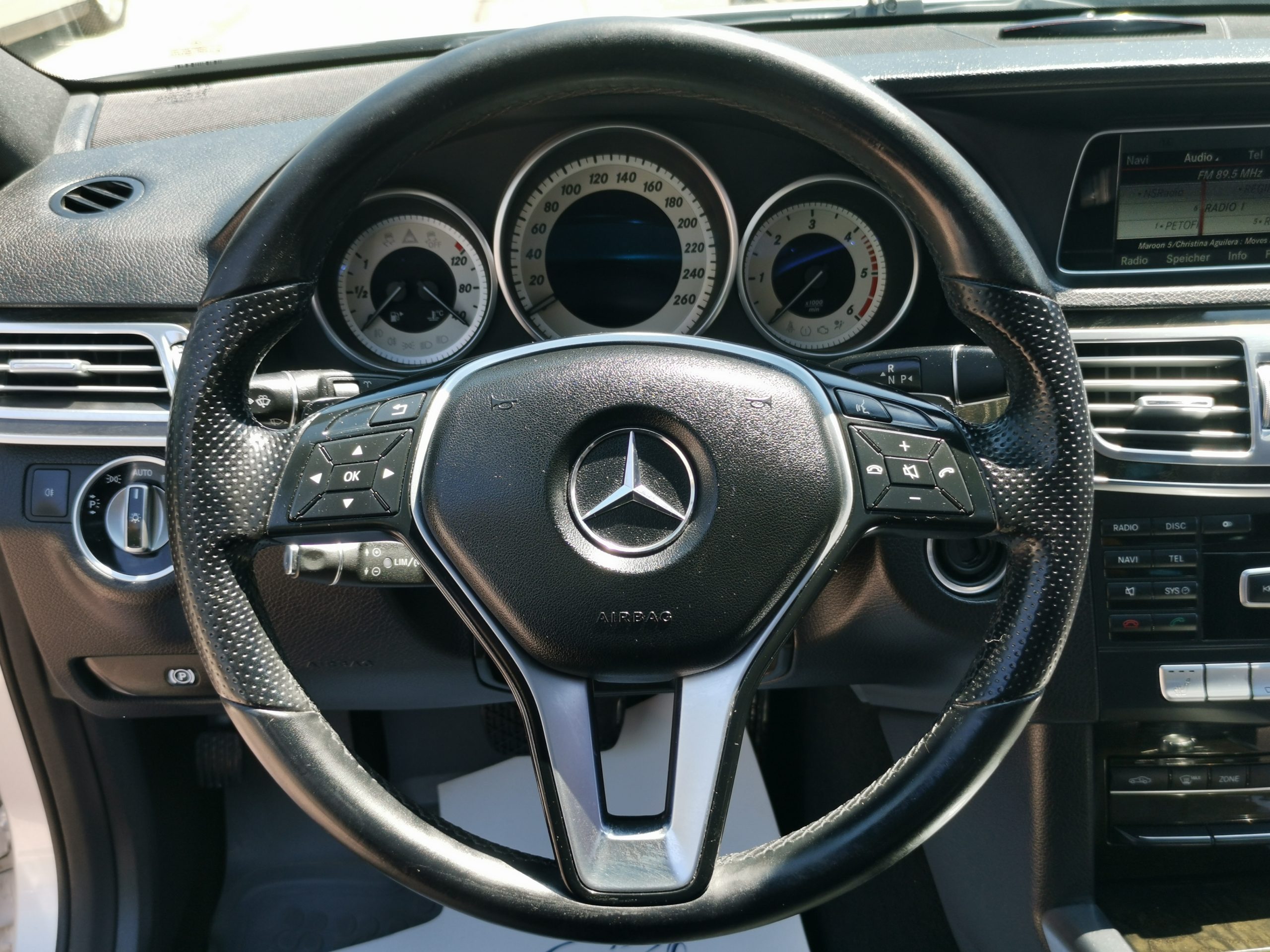 MERCEDES-BENZ E 220 CDI T Avantgarde (Automata) NAPFÉNYTETŐ. BŐRBELSŐ. LED FÉNYSZÓRÓ. TEMPOMAT