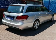 MERCEDES-BENZ E 220 CDI T Avantgarde (Automata) NAPFÉNYTETŐ. BŐRBELSŐ. LED FÉNYSZÓRÓ. TEMPOMAT
