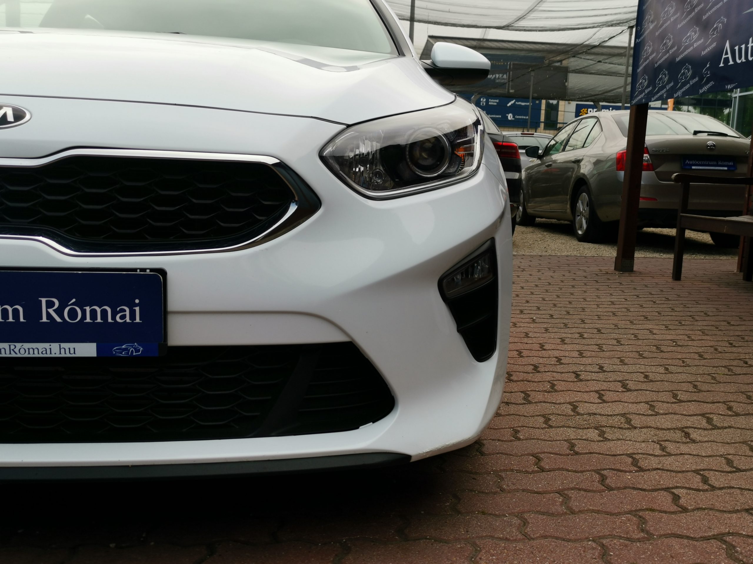 KIA CEE'D Ceed SW 1.6 CRDi HP Hybrid Bronze MO.-i. 1. Tulaj. ÁFÁ-s! KLÍMA. TEMPOMAT. ÜLÉSFŰTÉS. KORMÁNYFŰTÉS
