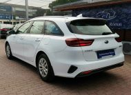 KIA CEE'D Ceed SW 1.6 CRDi HP Hybrid Bronze MO.-i. 1. Tulaj. ÁFÁ-s! KLÍMA. TEMPOMAT. ÜLÉSFŰTÉS. KORMÁNYFŰTÉS