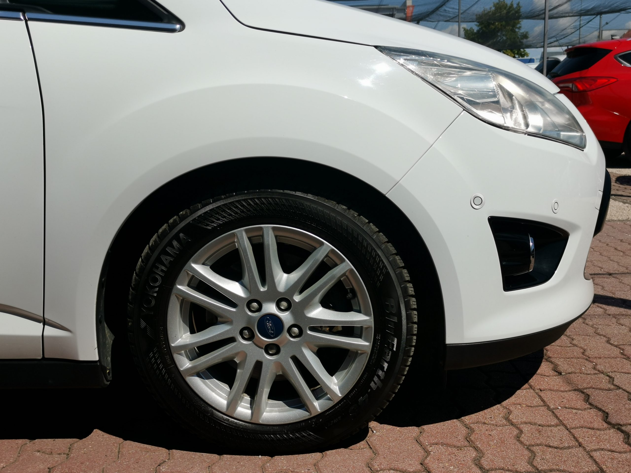 FORD C-MAX Grand1.6 SCTi EcoBoost Titanium Szervizkönyv! TEMPOMAT. KAMERA. ÜLÉSFŰTÉS. VONÓHOROG