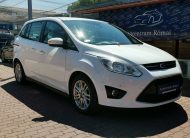 FORD C-MAX Grand1.6 SCTi EcoBoost Titanium Szervizkönyv! TEMPOMAT. KAMERA. ÜLÉSFŰTÉS. VONÓHOROG