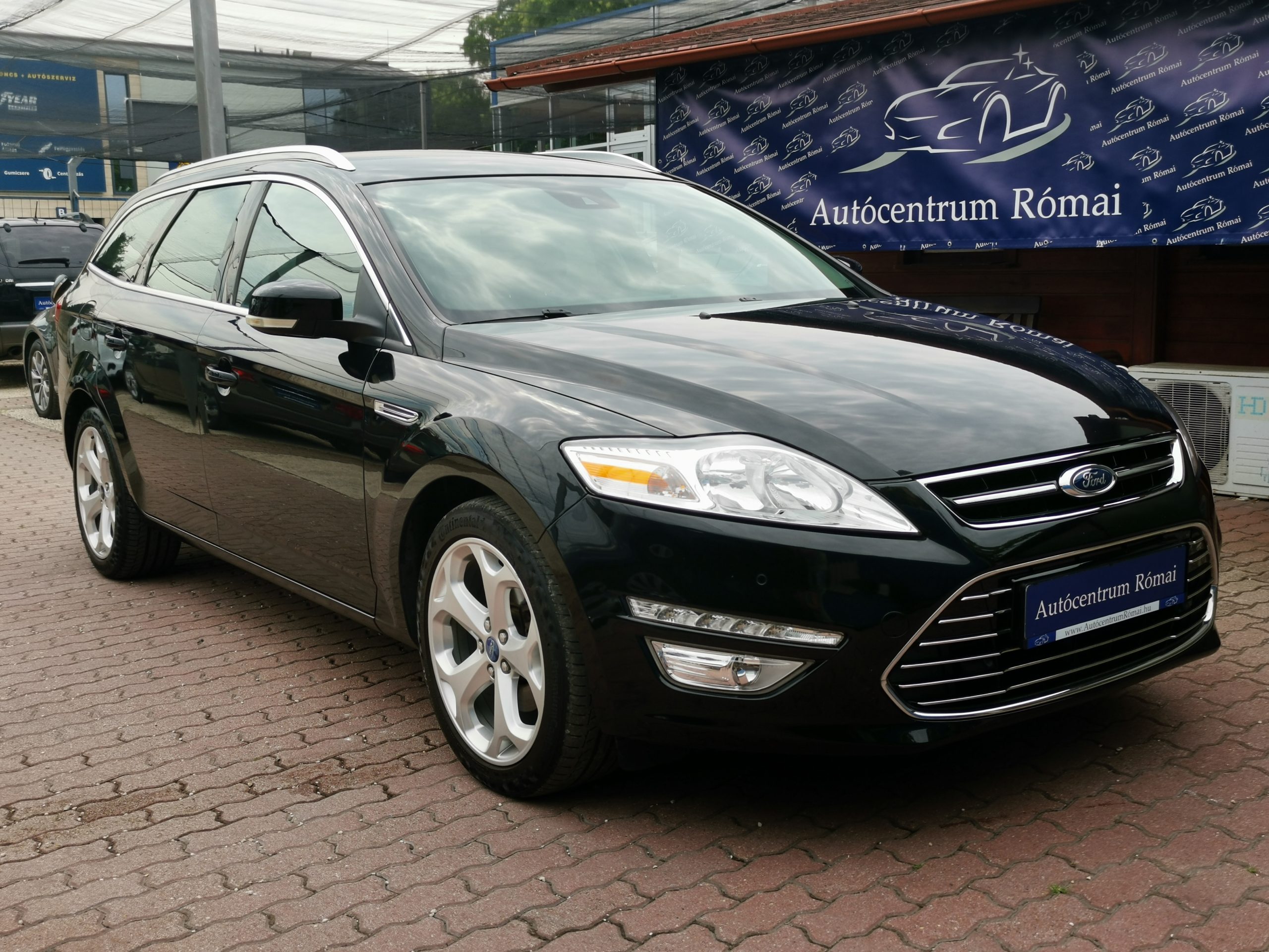 FORD MONDEO 1.6 EcoBoost Titanium 2. Tulaj. BŐRBELSŐ. NAVIGÁCIÓ. TEMPOMAT. ÜLÉSFŰTÉS. ALUFELNI