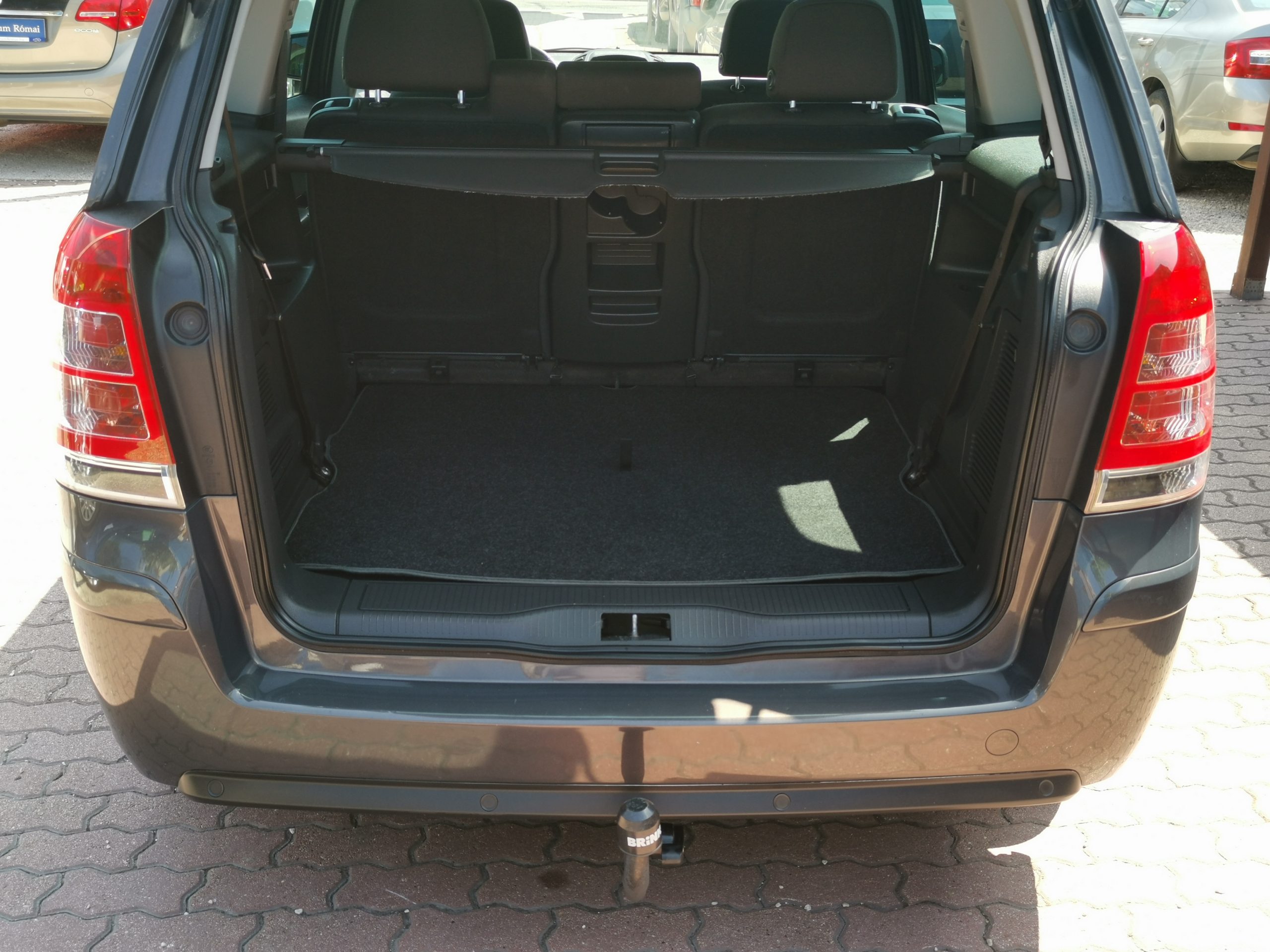 OPEL ZAFIRA B 1.8 Enjoy 111.000km! 7SZEM. DIGIT KLÍMA. NAVIGÁCIÓ. TEMPOMAT. PARKRADAR