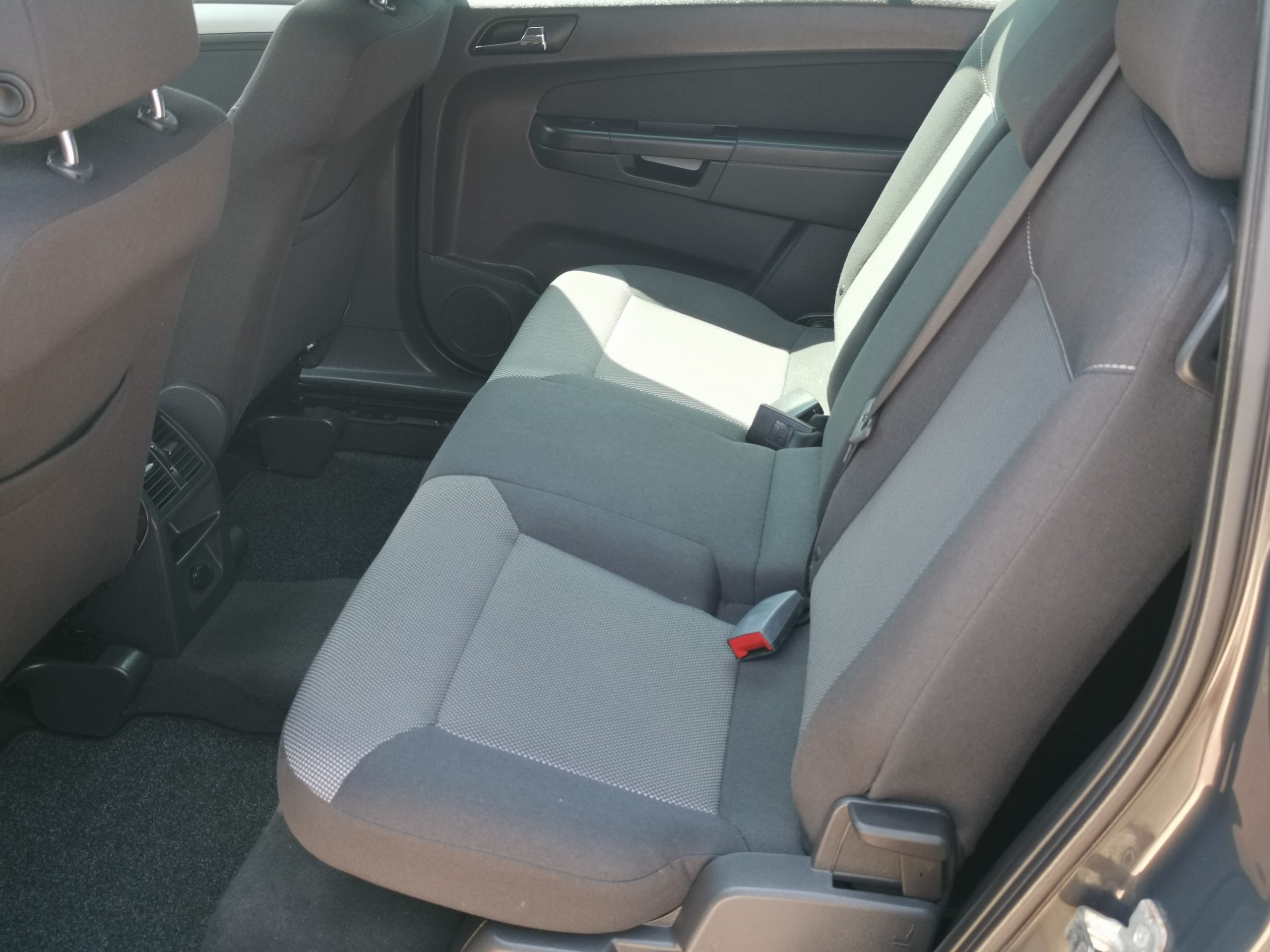 OPEL ZAFIRA B 1.8 Enjoy 111.000km! 7SZEM. DIGIT KLÍMA. NAVIGÁCIÓ. TEMPOMAT. PARKRADAR
