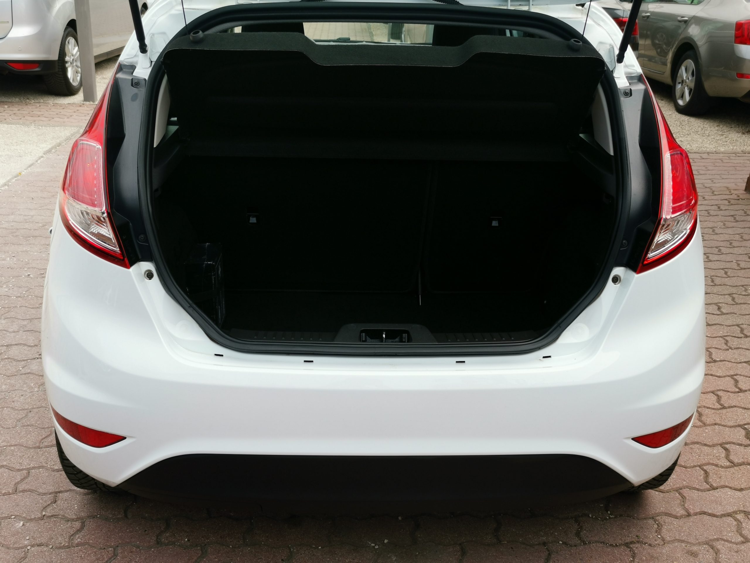 FORD FIESTA 1.25 Trend 116.000km! 1. Tulaj. KLÍMA. ÜLÉSFŰTÉS. ALUFELNI