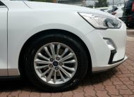 FORD FOCUS 1.5 EcoBlue Titanium MO.-i.. Szervizkönyv! TEMPOMAT. PARKRADAR. ÜLSÉFŰTÉS. ALUFELNI