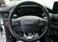 FORD FOCUS 1.5 EcoBlue Titanium MO.-i.. Szervizkönyv! TEMPOMAT. PARKRADAR. ÜLSÉFŰTÉS. ALUFELNI