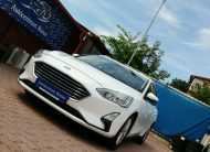 FORD FOCUS 1.5 EcoBlue Titanium MO.-i.. Szervizkönyv! TEMPOMAT. PARKRADAR. ÜLSÉFŰTÉS. ALUFELNI