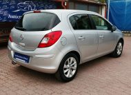 OPEL CORSA D 1.4 Cosmo 139.000km! DIGIT KLÍMA. TEMPOMAT. FÉLBŐR BELSŐ. PARKRADAR